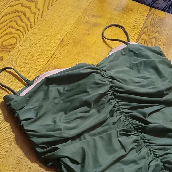J.CREW 22 Womens Bathing Suit Swimsuit DARK GREEN RUCHED NEW One Piece Summer - Picture 10 of 10